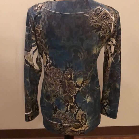 🎉1 day sale 🎉Cache Top🎀 - Picture 6 of 6